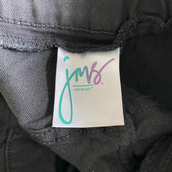 NWOT 2 Pair of JMS Just My Size by Hanes Woman's Plus Size Jeans - Picture 10 of 16